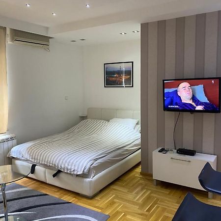 Cika Ljuba Apartamento Belgrado Exterior foto