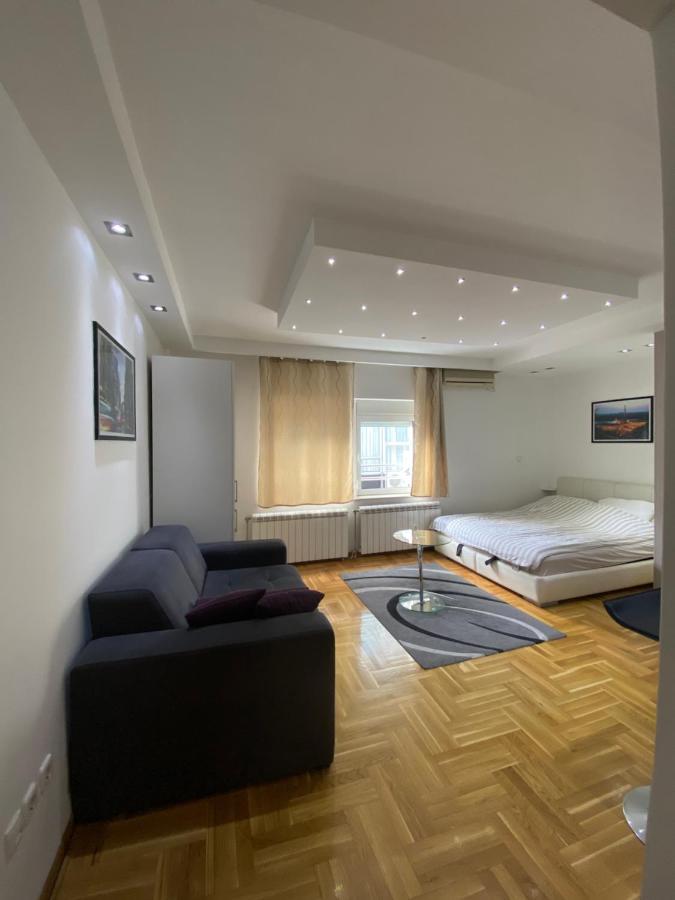 Cika Ljuba Apartamento Belgrado Exterior foto