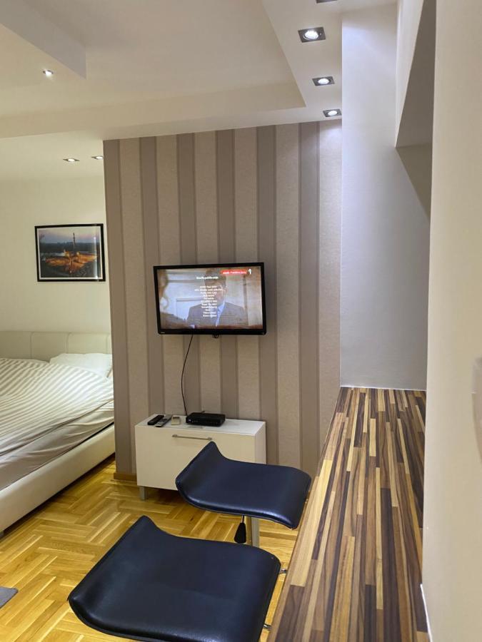 Cika Ljuba Apartamento Belgrado Exterior foto