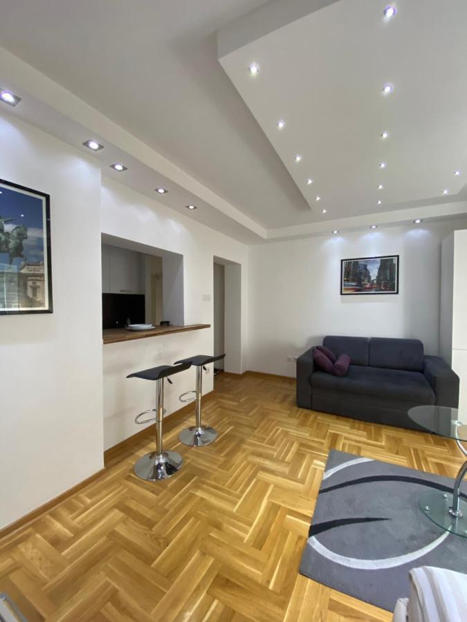 Cika Ljuba Apartamento Belgrado Exterior foto
