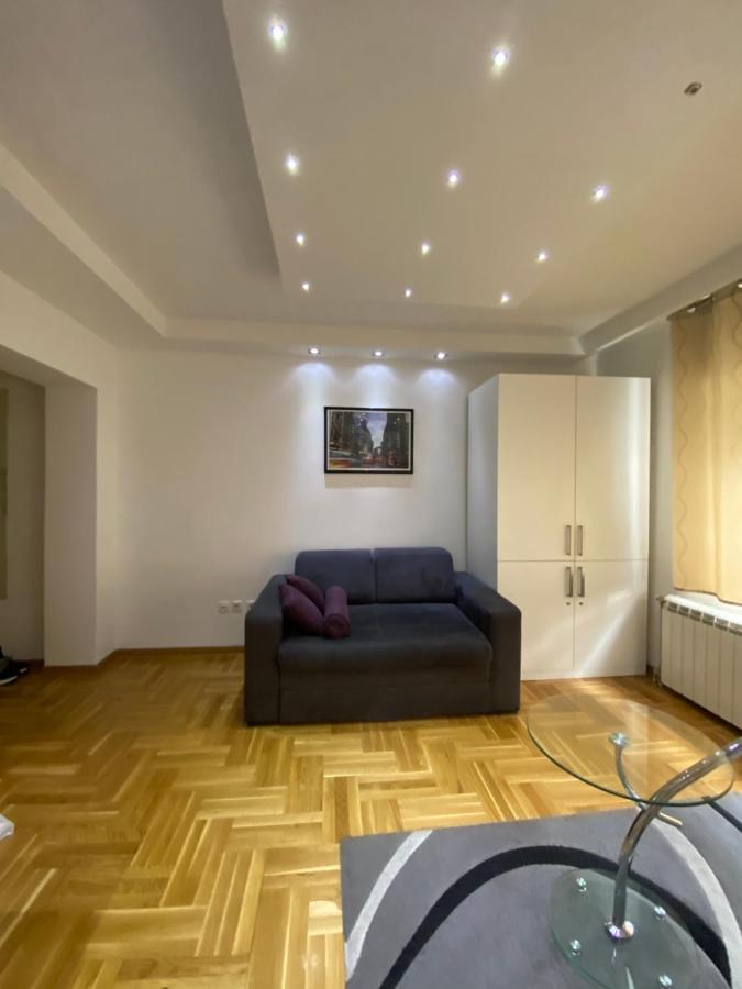 Cika Ljuba Apartamento Belgrado Exterior foto